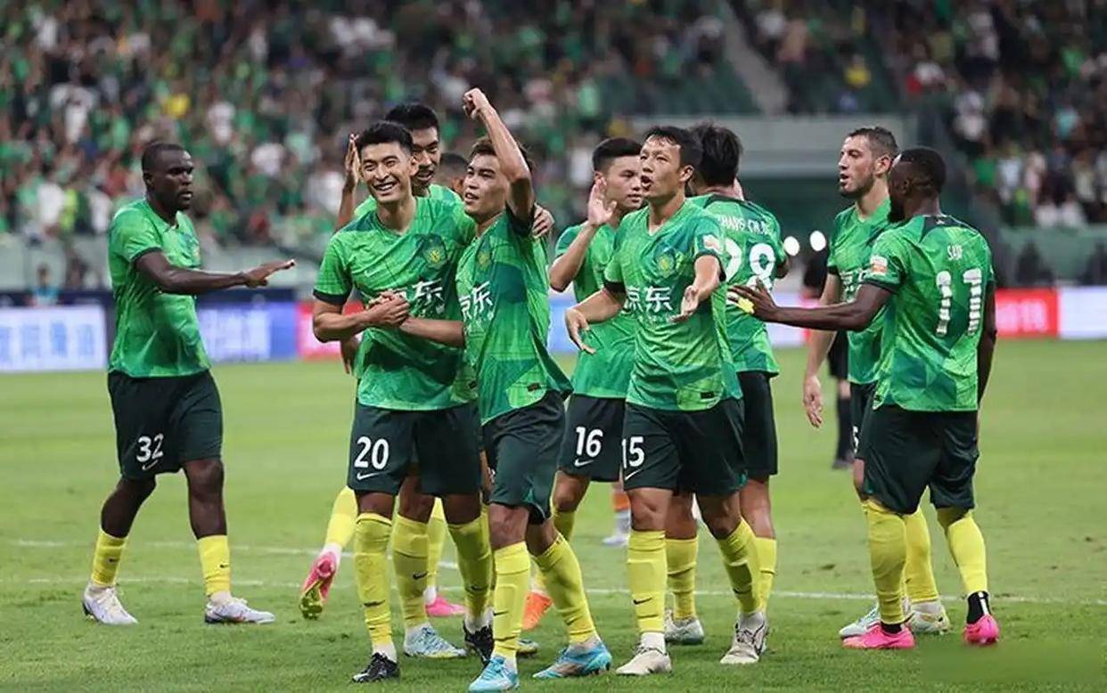 米乐官方网站德甲赛程吃紧,北京国安清晨更衣室发声,媒体盛赞,训练强度明显提升的简单介绍