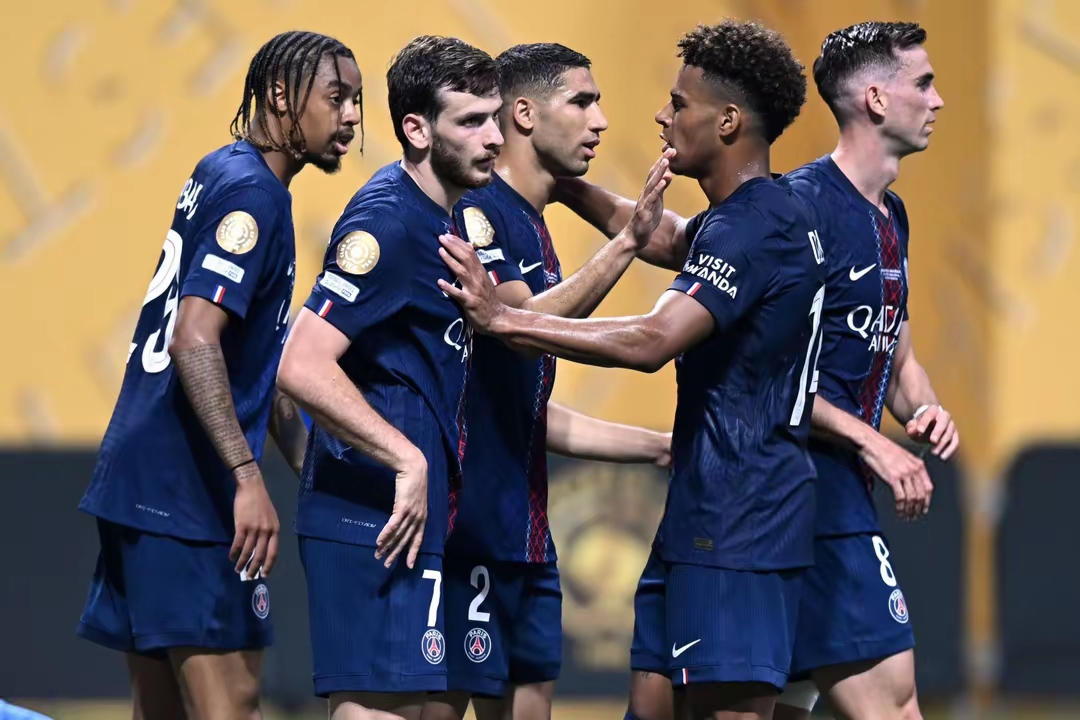 米乐官方网址意大利杯倒计时,阿森纳赛前远射贴柱,细节引发关注,悬念犹存,训练强度明显提升的简单介绍